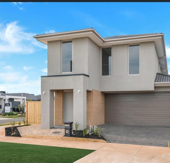 56 Mewat Circuit Thornhill Park house